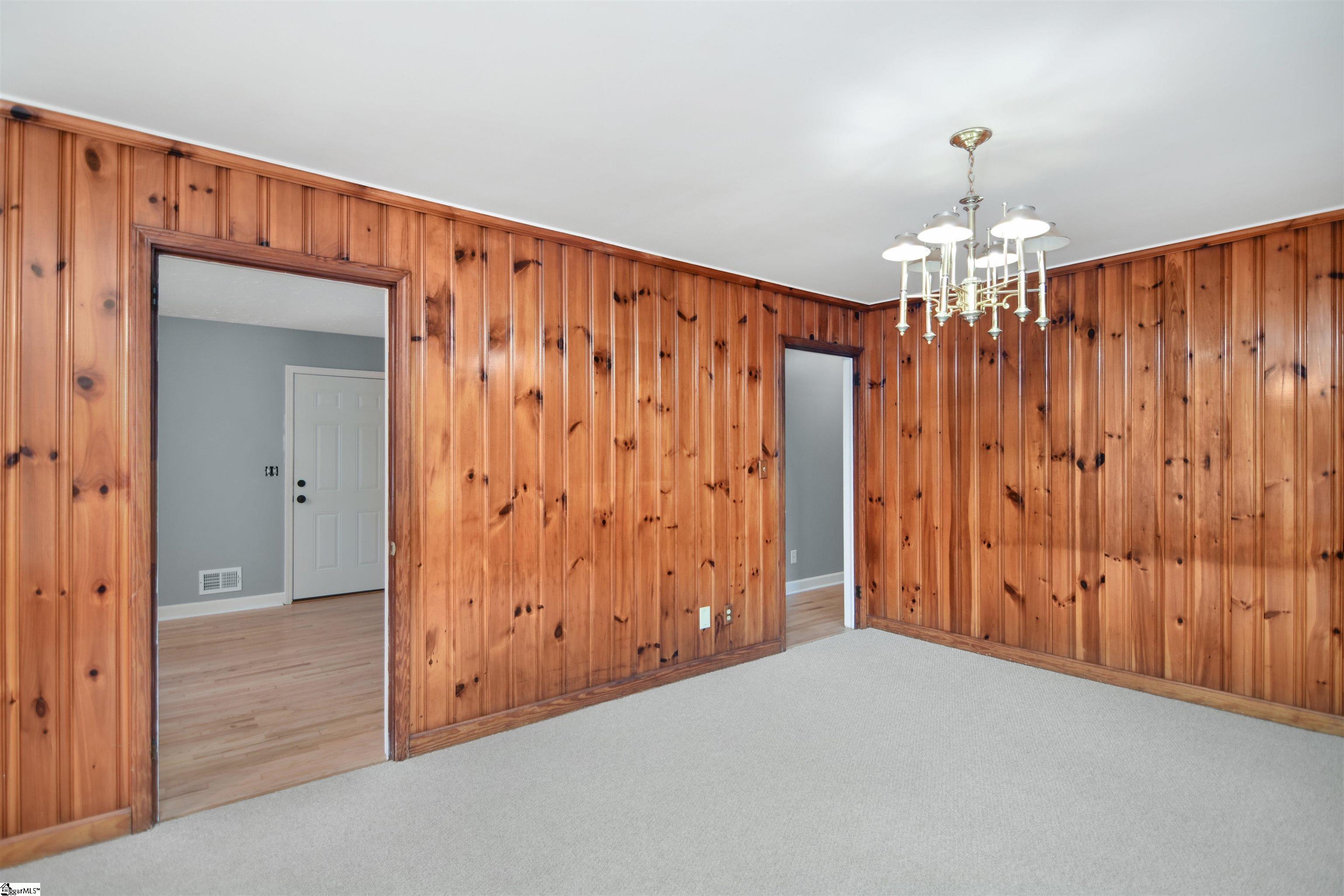 623 Watkins Road Greenville, SC 29617 - Photo 8 of 31 Gallery Image 8