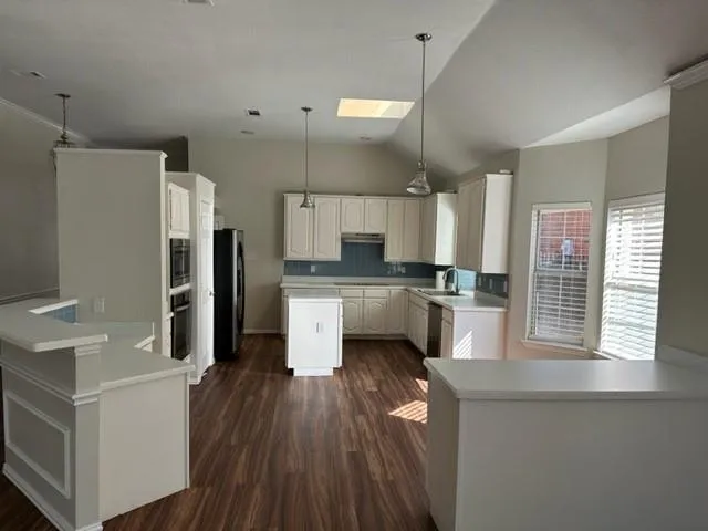 $3,600 | 3838 Azure Lane, Addison, TX 75001