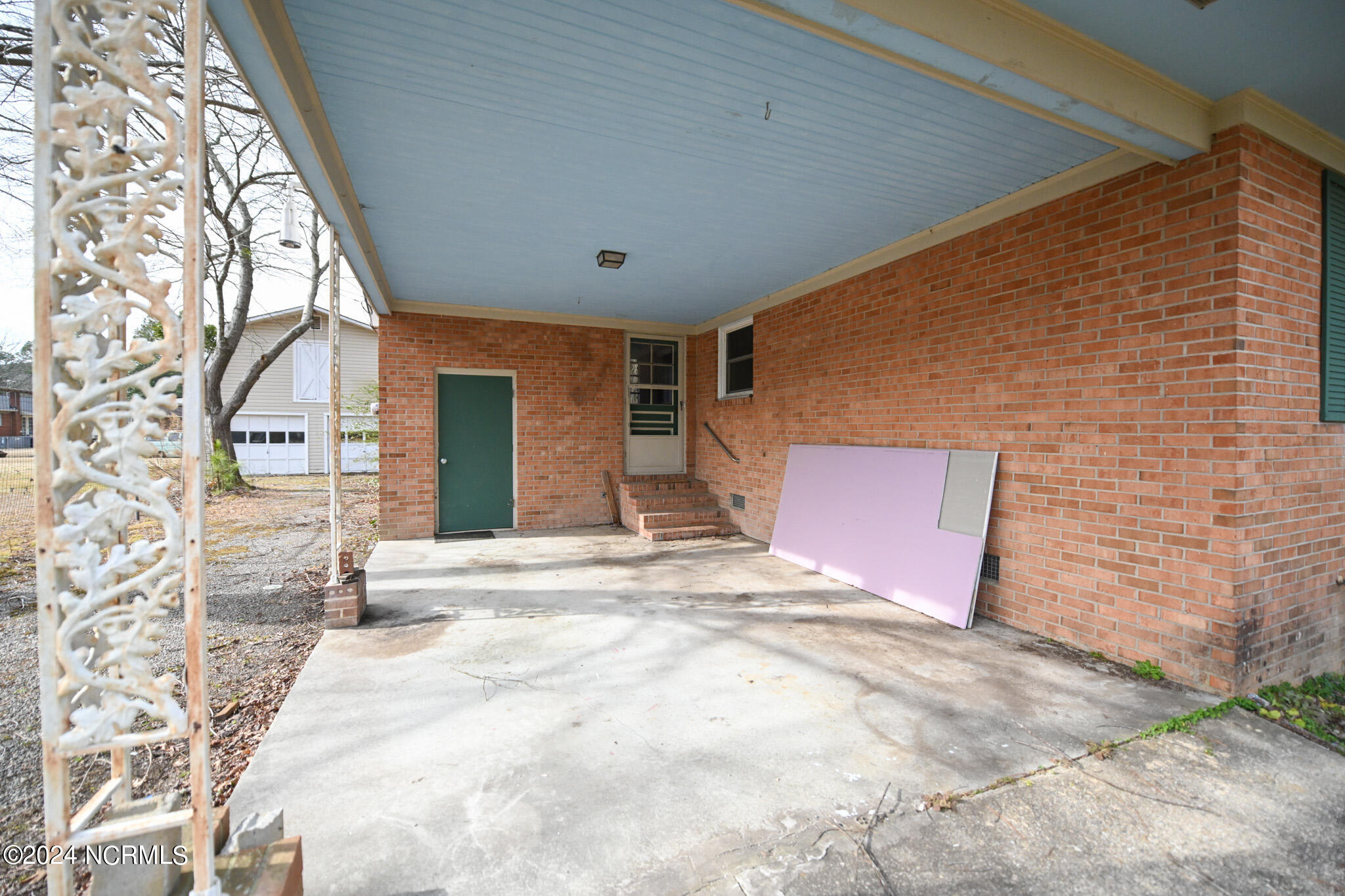 8822 Toisnot Road Rocky Mount, NC 27803 - Photo 3 of 45 003