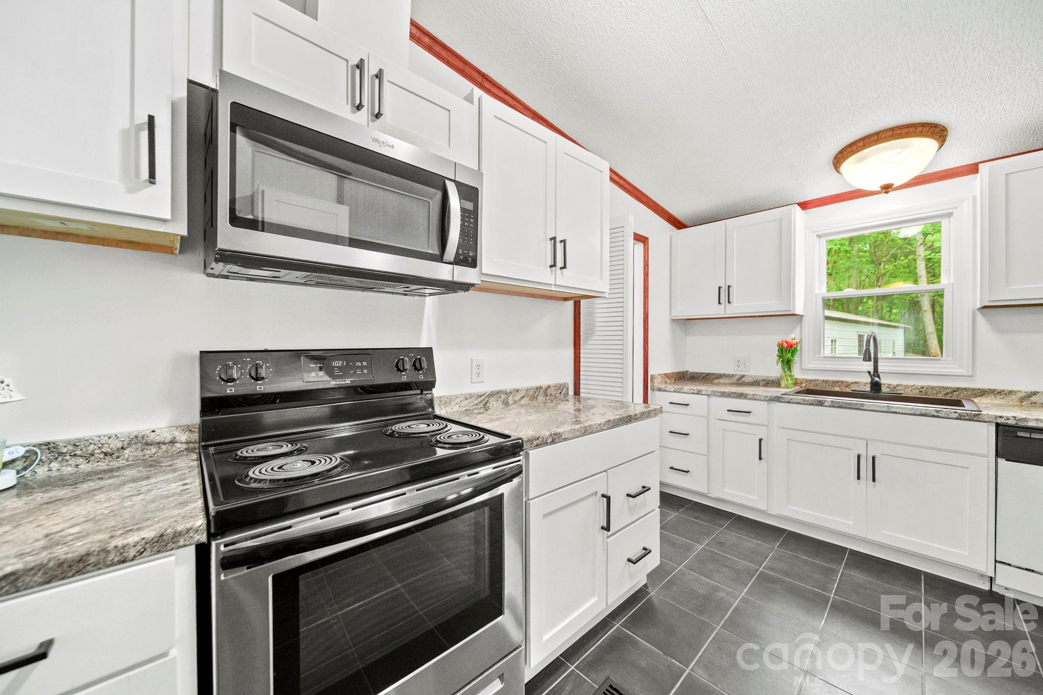 417 Old Tulip Farm Road Salisbury, NC 28147 - Photo 14 of 32