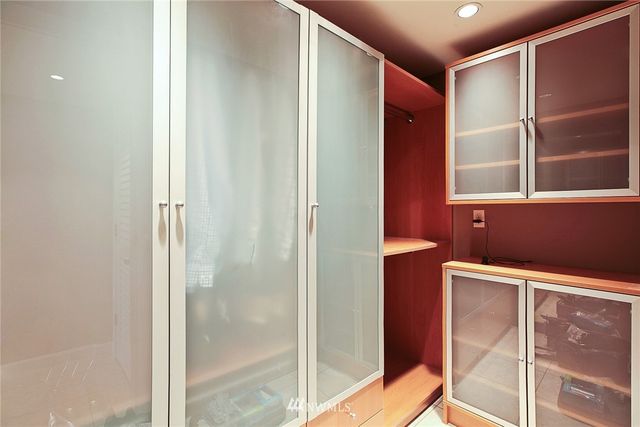 $900,000 | 3808 32nd Avenue West, Seattle, WA 98199