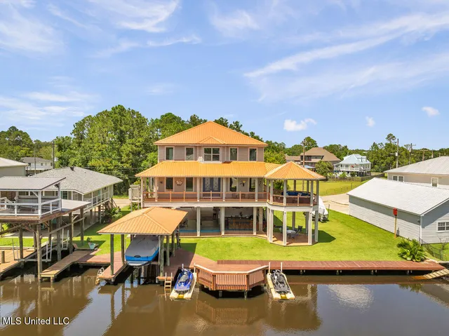 $795,000 | 6253 Shawnee Street, Kiln, MS 39556