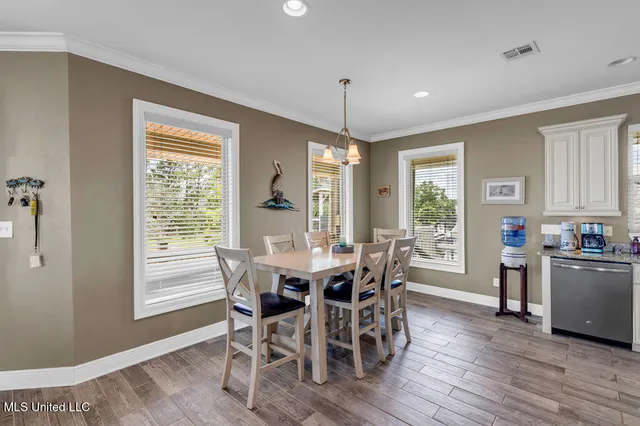 $749,900 | 6253 Shawnee Street, Kiln, MS 39556