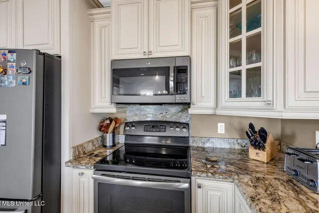 $749,900 | 6253 Shawnee Street, Kiln, MS 39556