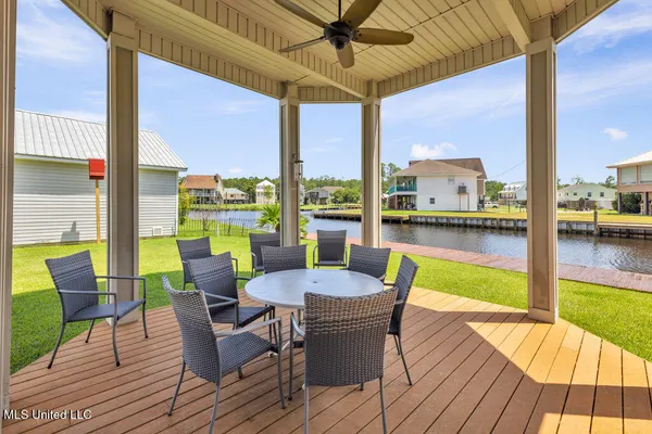 $749,900 | 6253 Shawnee Street, Kiln, MS 39556