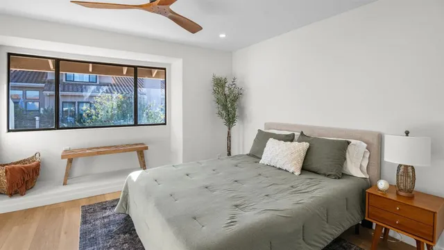 $1,049,900 | 15662 Via Calanova, San Diego, CA 92128