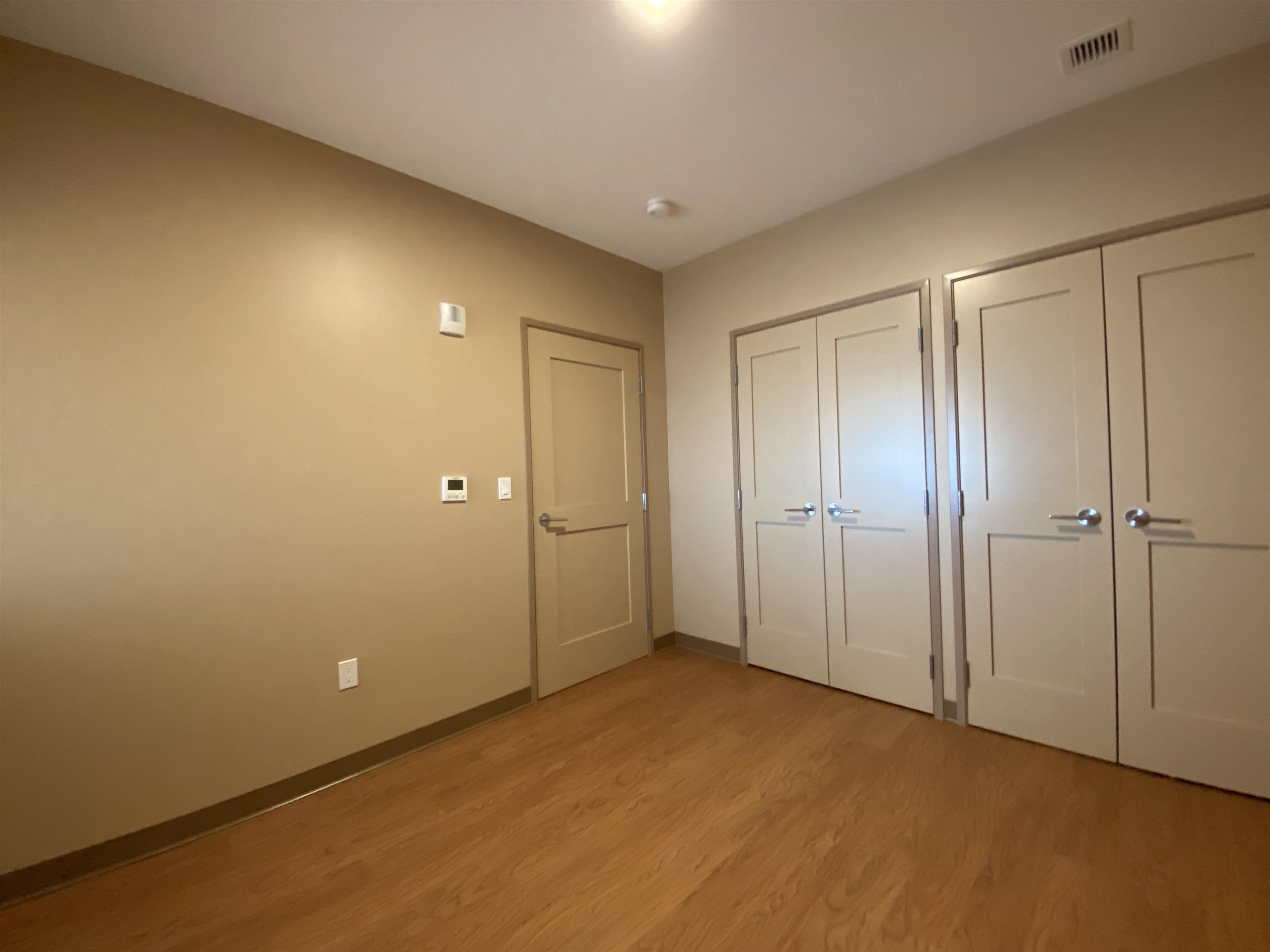 83 Hanover Street, Unit 405 Manchester, NH 03101 - Photo 21 of 37