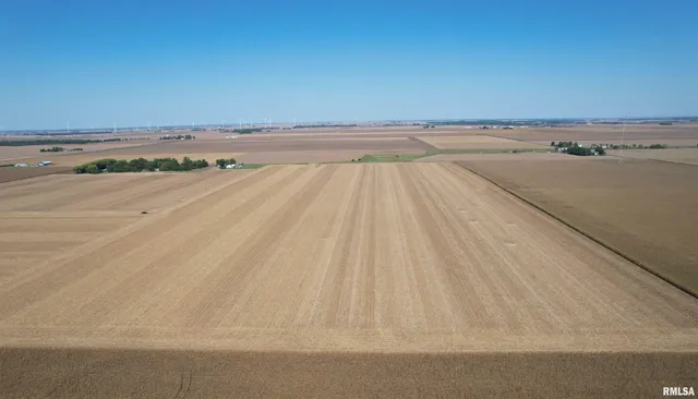 $1,652,496 | Mansion Road, New Berlin, IL 62670