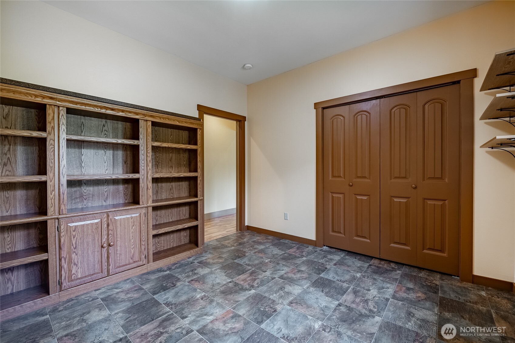 9206 Delta Line Road Custer, WA 98240 - Photo 12 of 40