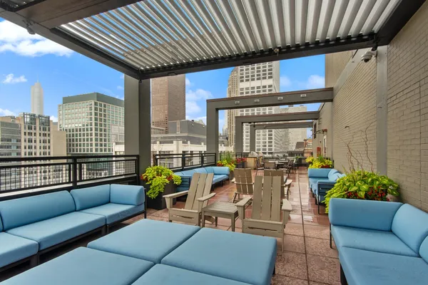 $3,300 | 247 East Chestnut Street, Unit 2503, Chicago, IL 60611