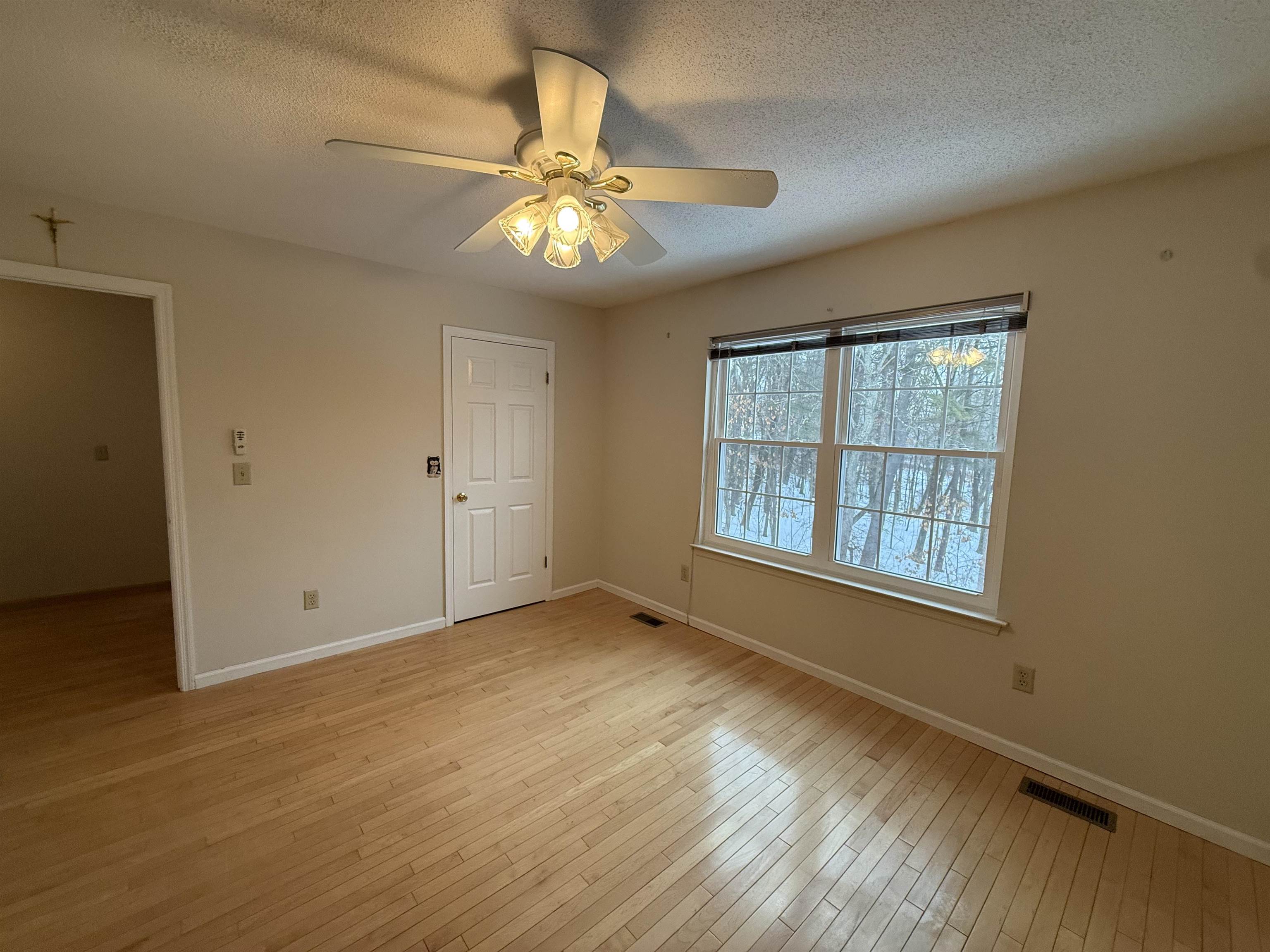 147 Middlesex Road Merrimack, NH 03054 - Photo 14 of 27 Gallery Image 14