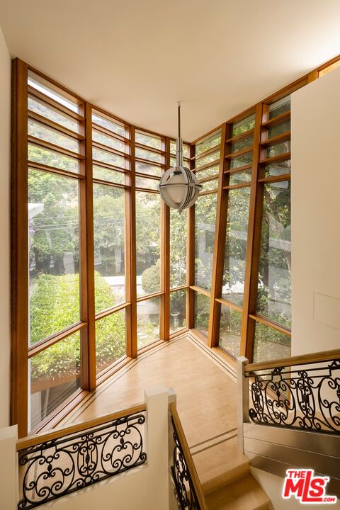 3600 Mandeville Canyon Road Los Angeles, CA 90049 - Photo 10 of 26