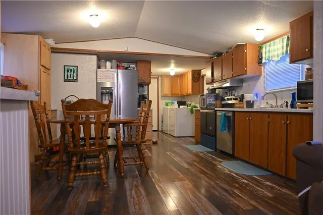 $310,000 | 195 Varvarosky Road, Deville, LA 71328