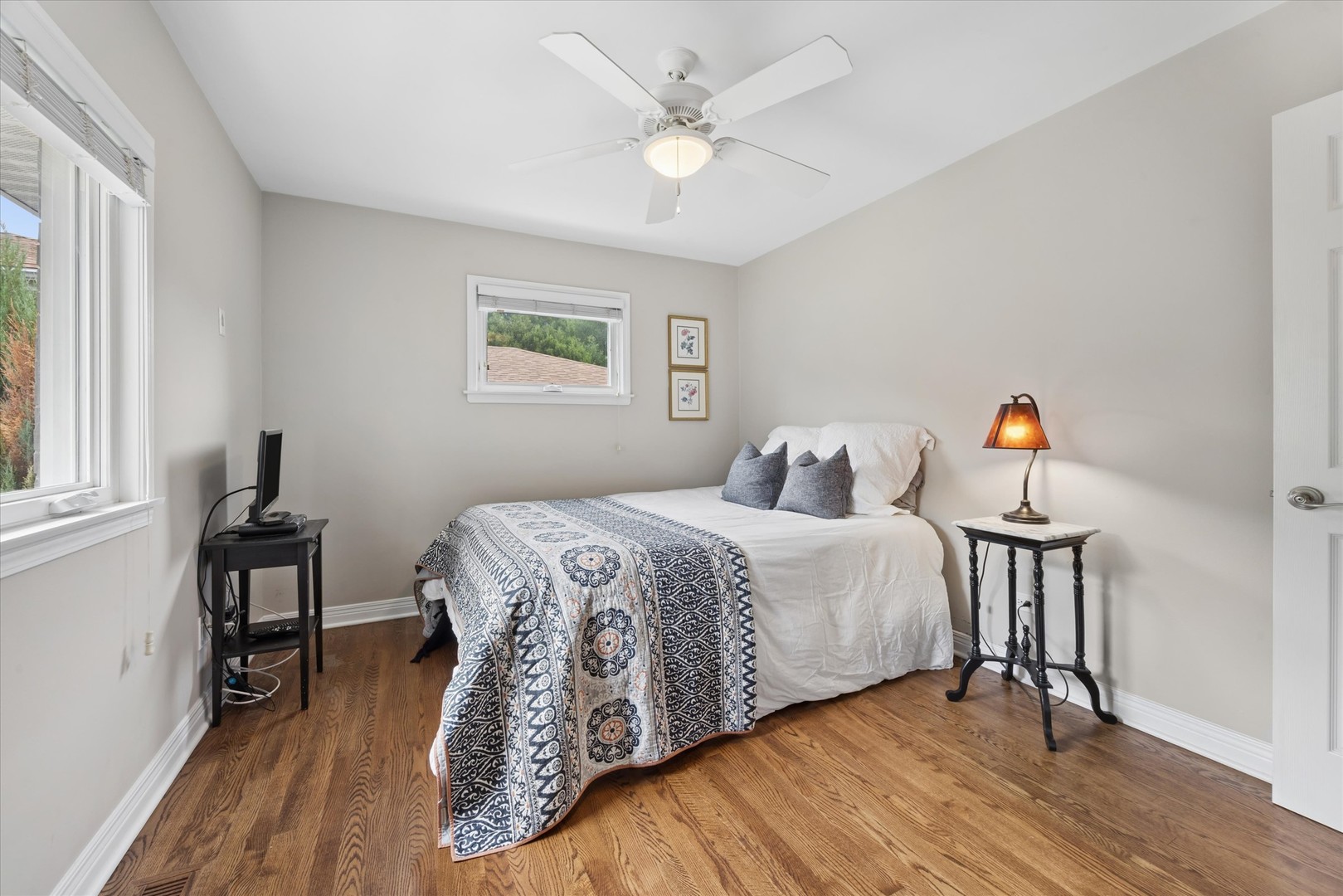 212 North Jackson Road Clarendon Hills, IL 60514 - Photo 10 of 17