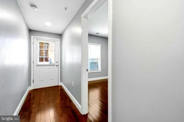 $2,600 | 1706 Massachusetts Avenue Southeast, Unit A, Washington, DC 20003