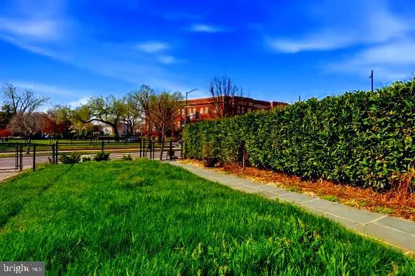 $2,600 | 1706 Massachusetts Avenue Southeast, Unit A, Washington, DC 20003