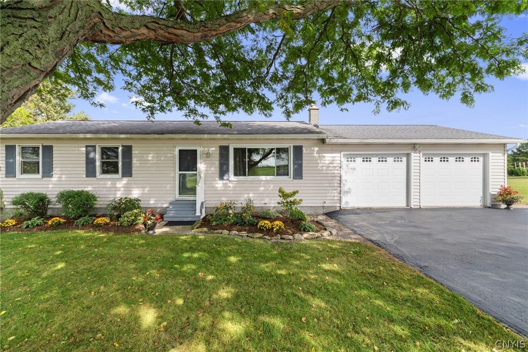 4966-00 Martin Road Auburn, NY 13021 - Photo 2 of 49 Gallery Image 2