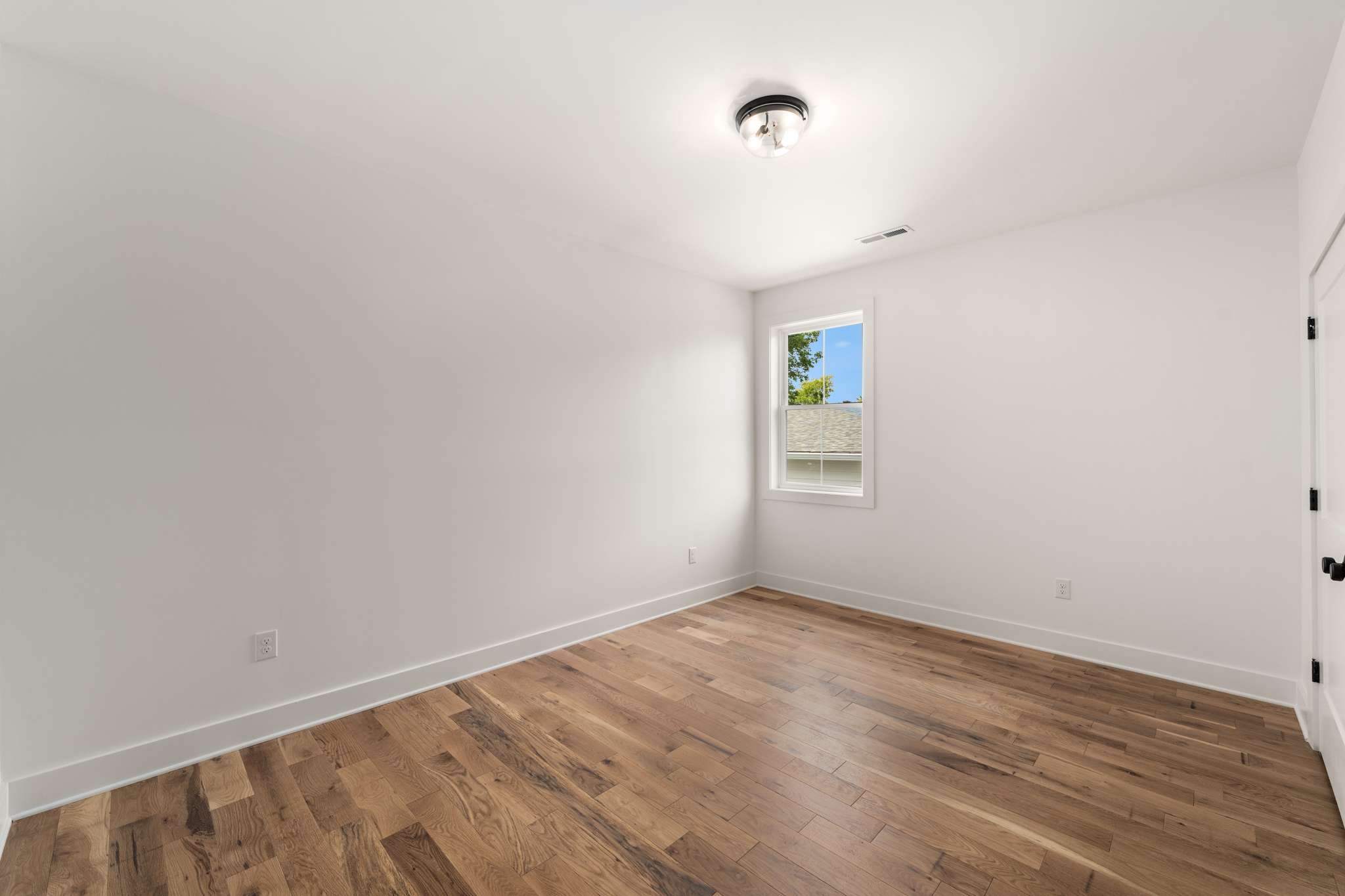 3512 Elkins Avenue Nashville, TN 37209 - Photo 32 of 36 wooden floor in an empty room