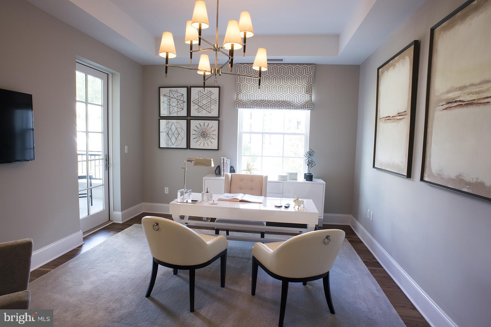 8111 River Road Bethesda, MD 20817 - Photo 14 of 30 Interior (General)