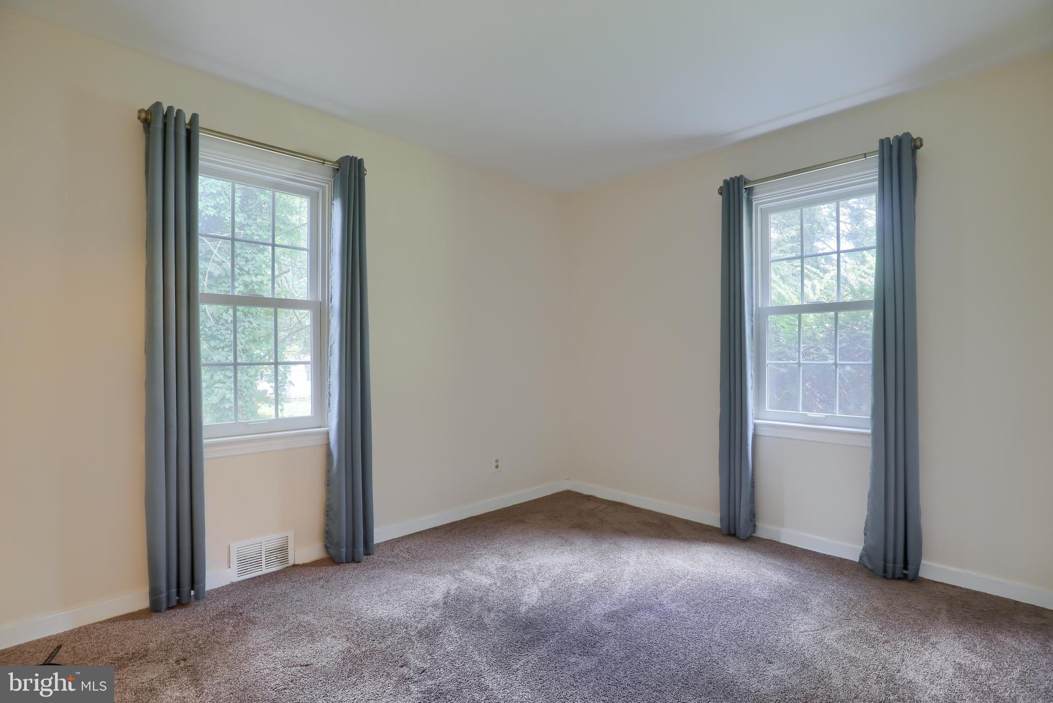 1565 Eden Road Lancaster, PA 17601 - Photo 21 of 33
