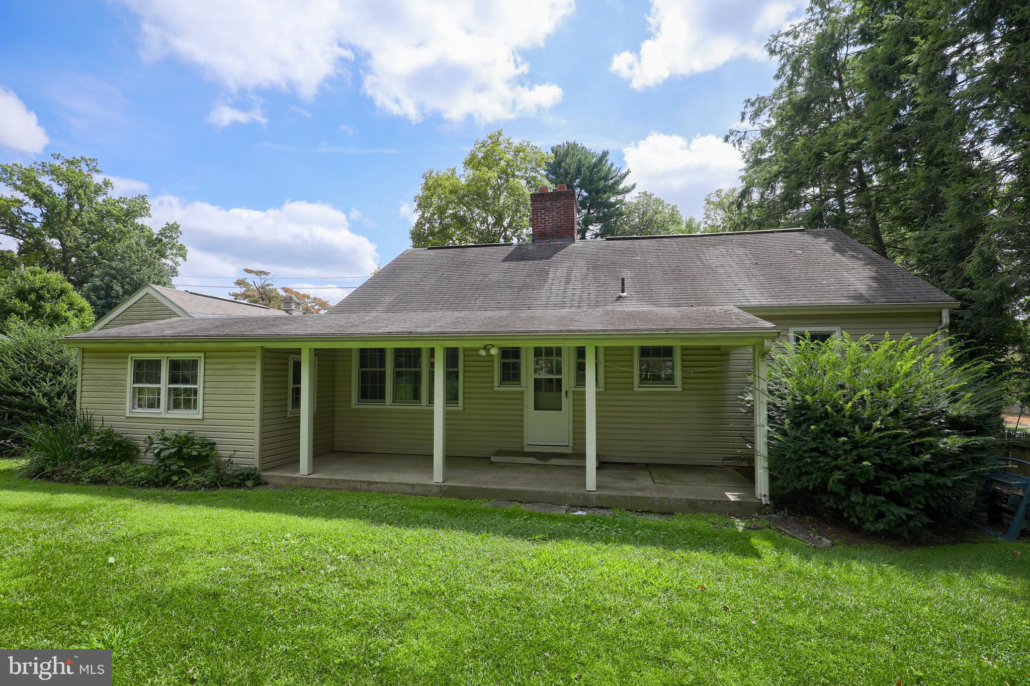 1565 Eden Road Lancaster, PA 17601 - Photo 25 of 33 a view of a house with a garden