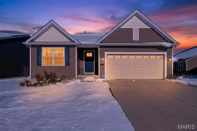 $359,900 | 1803 Rivercroft Court, O'Fallon, MO 63366