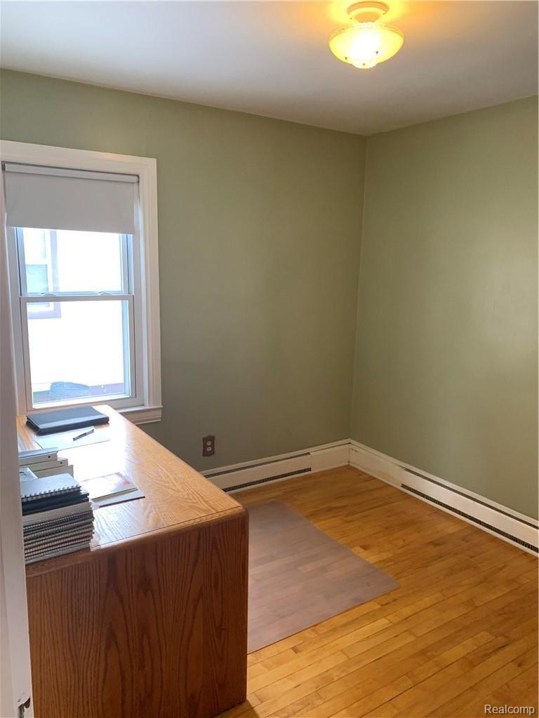 8327 Harding Street Center Line, MI 48015 - Photo 19 of 38 IMG_2123.jpg
