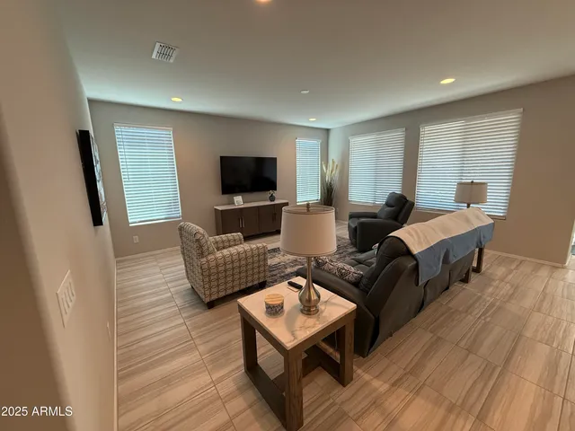 $2,850 | 6395 West Oakmont Court, Florence, AZ 85132