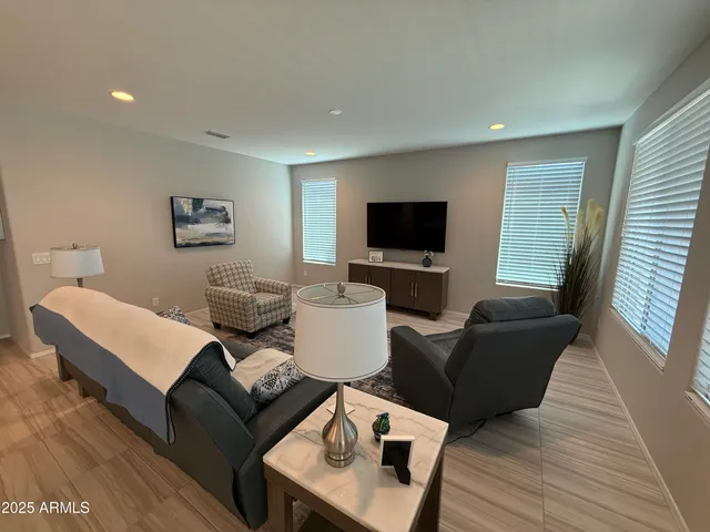 $2,850 | 6395 West Oakmont Court, Florence, AZ 85132