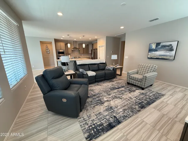 $2,850 | 6395 West Oakmont Court, Florence, AZ 85132