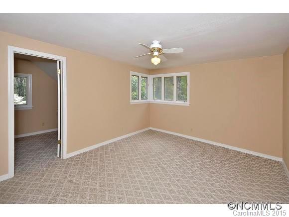 599 Walker Road Waynesville, NC 28786 - Photo 15 of 24