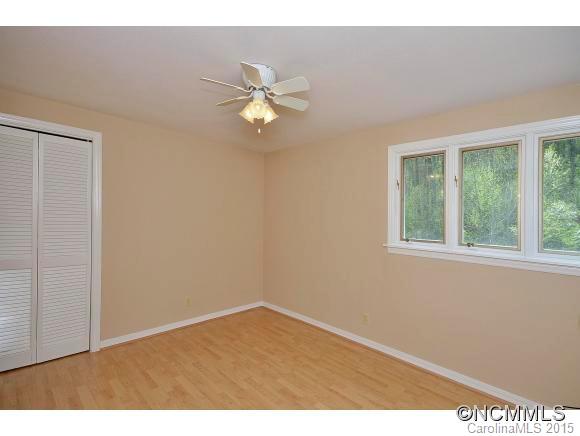599 Walker Road Waynesville, NC 28786 - Photo 16 of 24