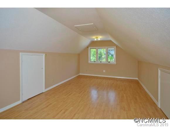 599 Walker Road Waynesville, NC 28786 - Photo 17 of 24