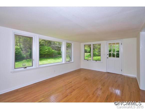 599 Walker Road Waynesville, NC 28786 - Photo 9 of 24