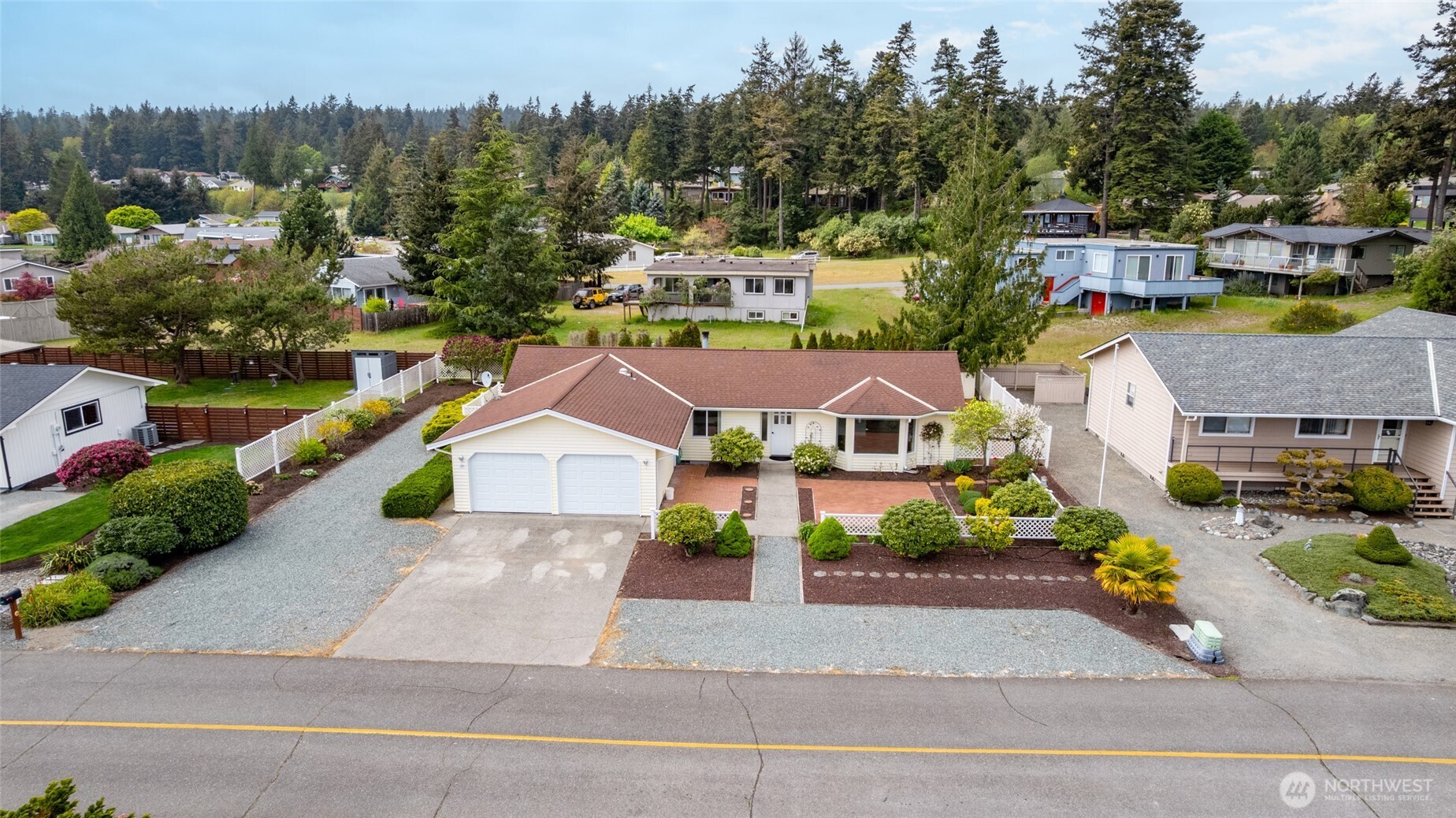 90 Chinook Place La Conner, WA 98257 - Photo 36 of 40