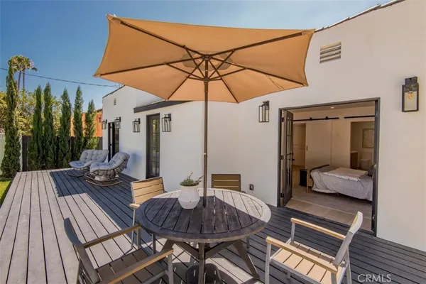 a outdoor view with a sitting space