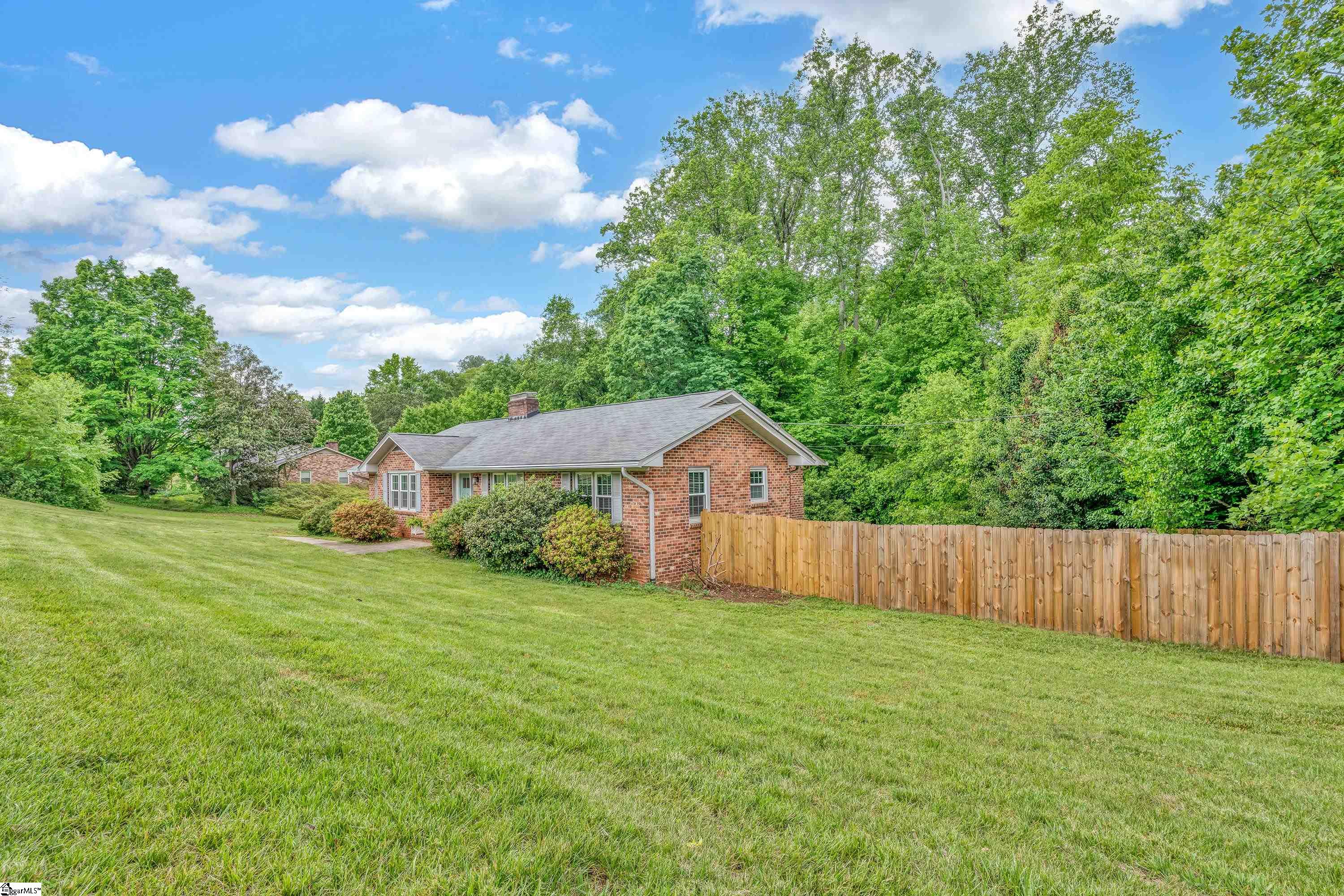 720 Parkins Mill Road Greenville, SC 29607 - Photo 25 of 34 Gallery Image 25