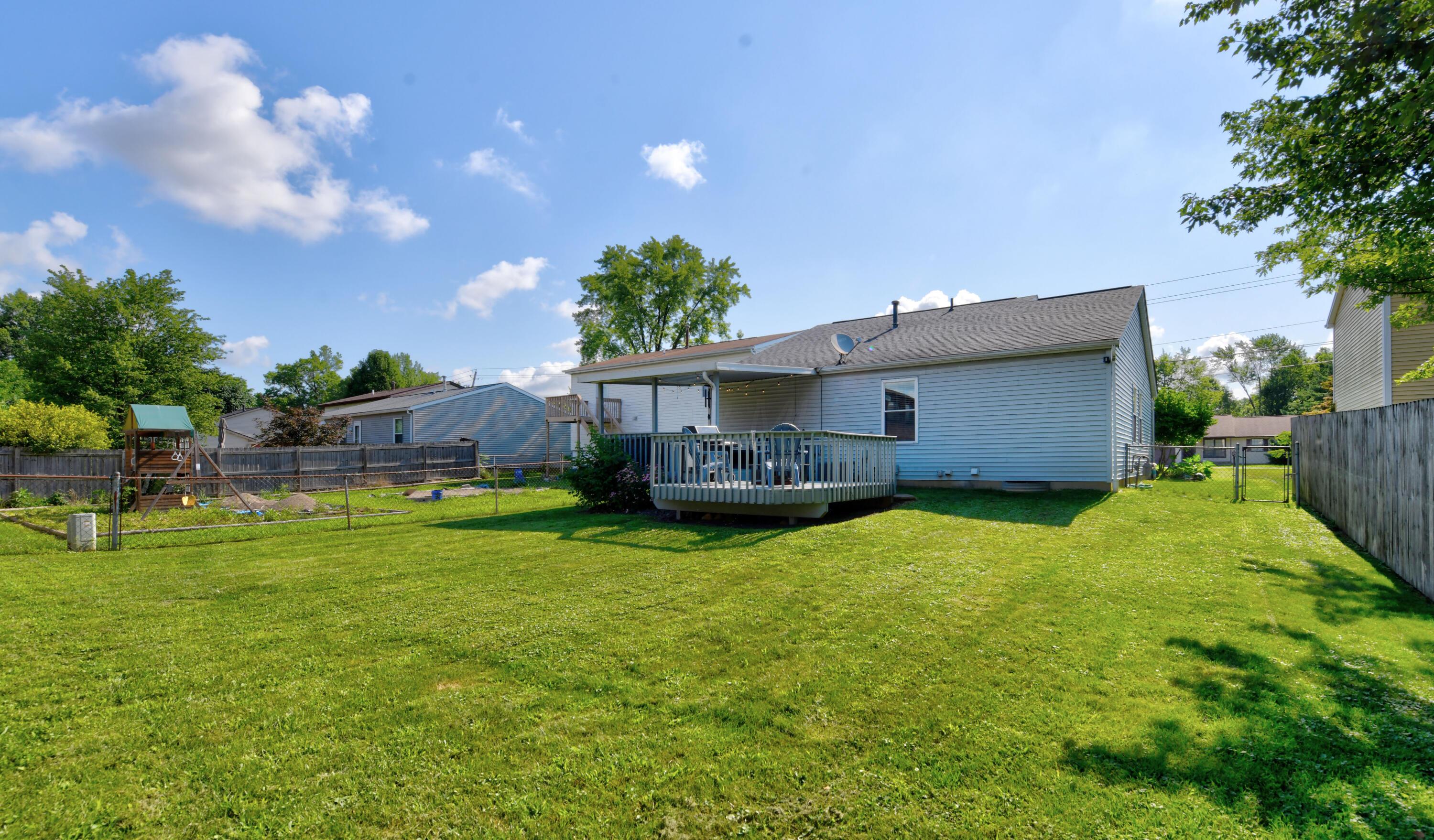 3455 Hines Road Columbus, OH 43230 - Photo 38 of 38 Yard (2)- Edited