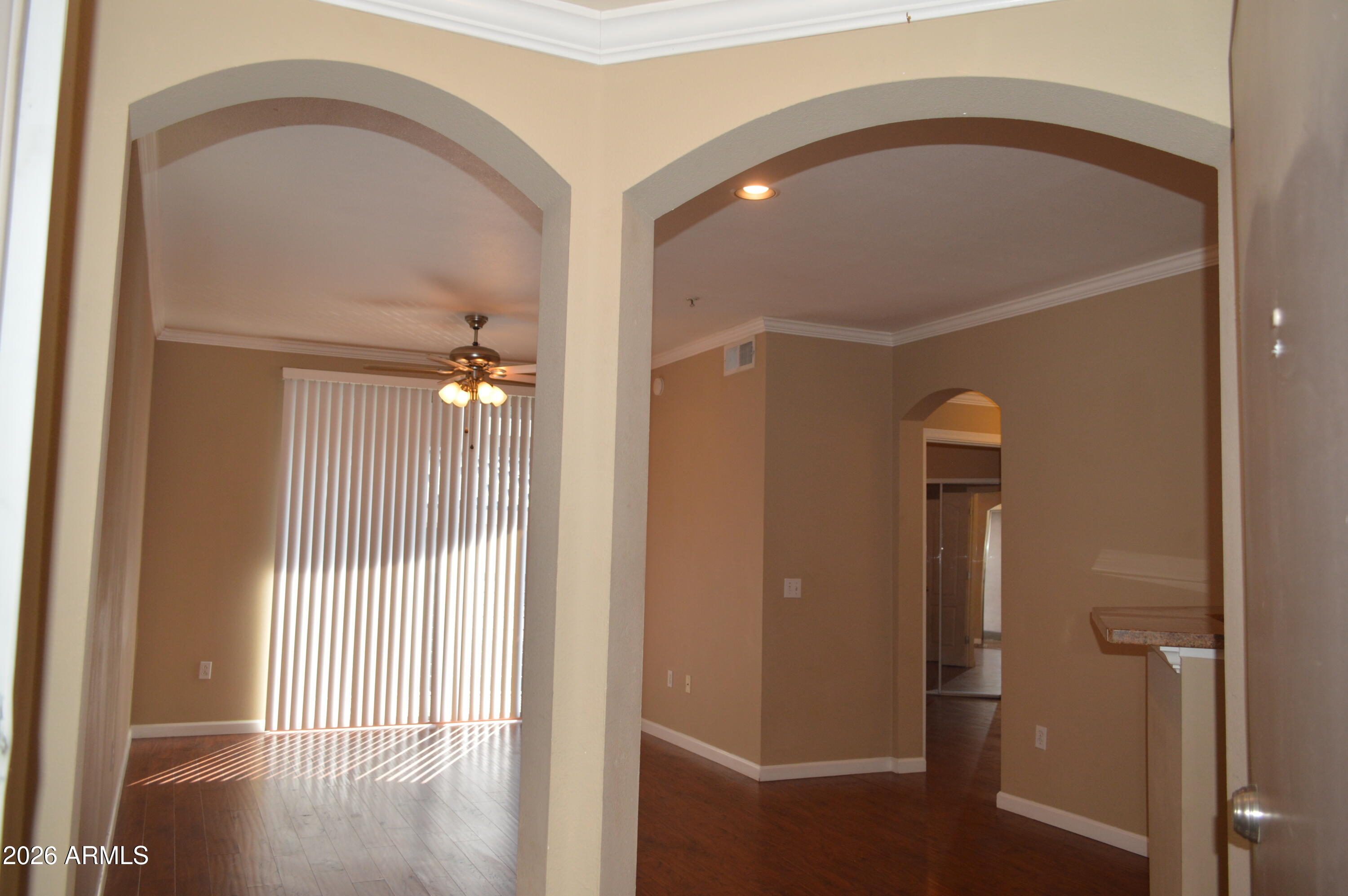 1701 East Colter Street, Unit 361 Phoenix, AZ 85016 - Photo 4 of 68 DSC_0157