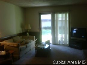 2091 Winnebago Drive Springfield, IL 62702 - Photo 3 of 4 Gallery Image 3