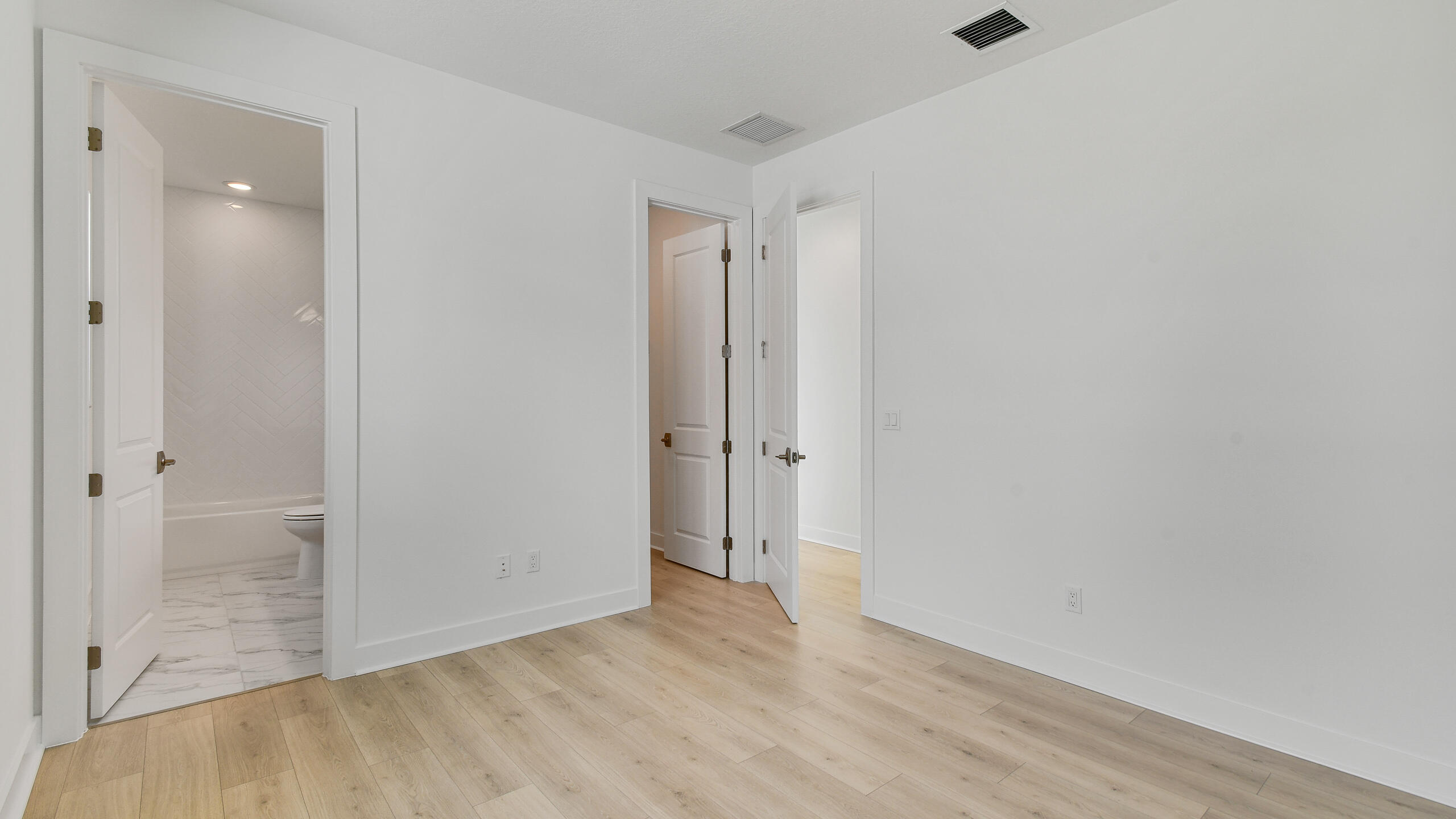 13136 Alton Road Palm Beach Gardens, FL 33418 - Photo 14 of 34 DSC_4702