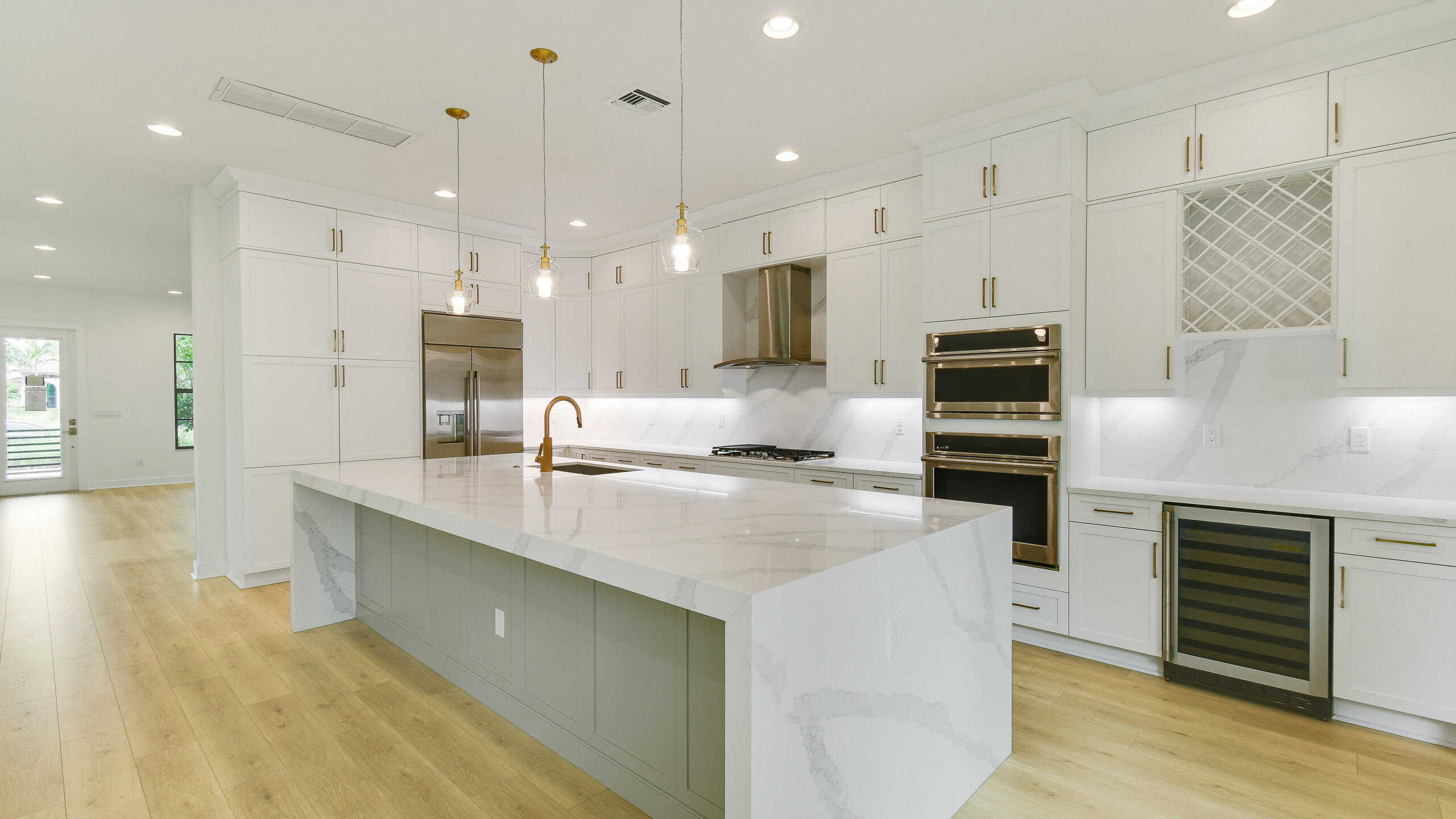 13136 Alton Road Palm Beach Gardens, FL 33418 - Photo 2 of 34 DSC_4585