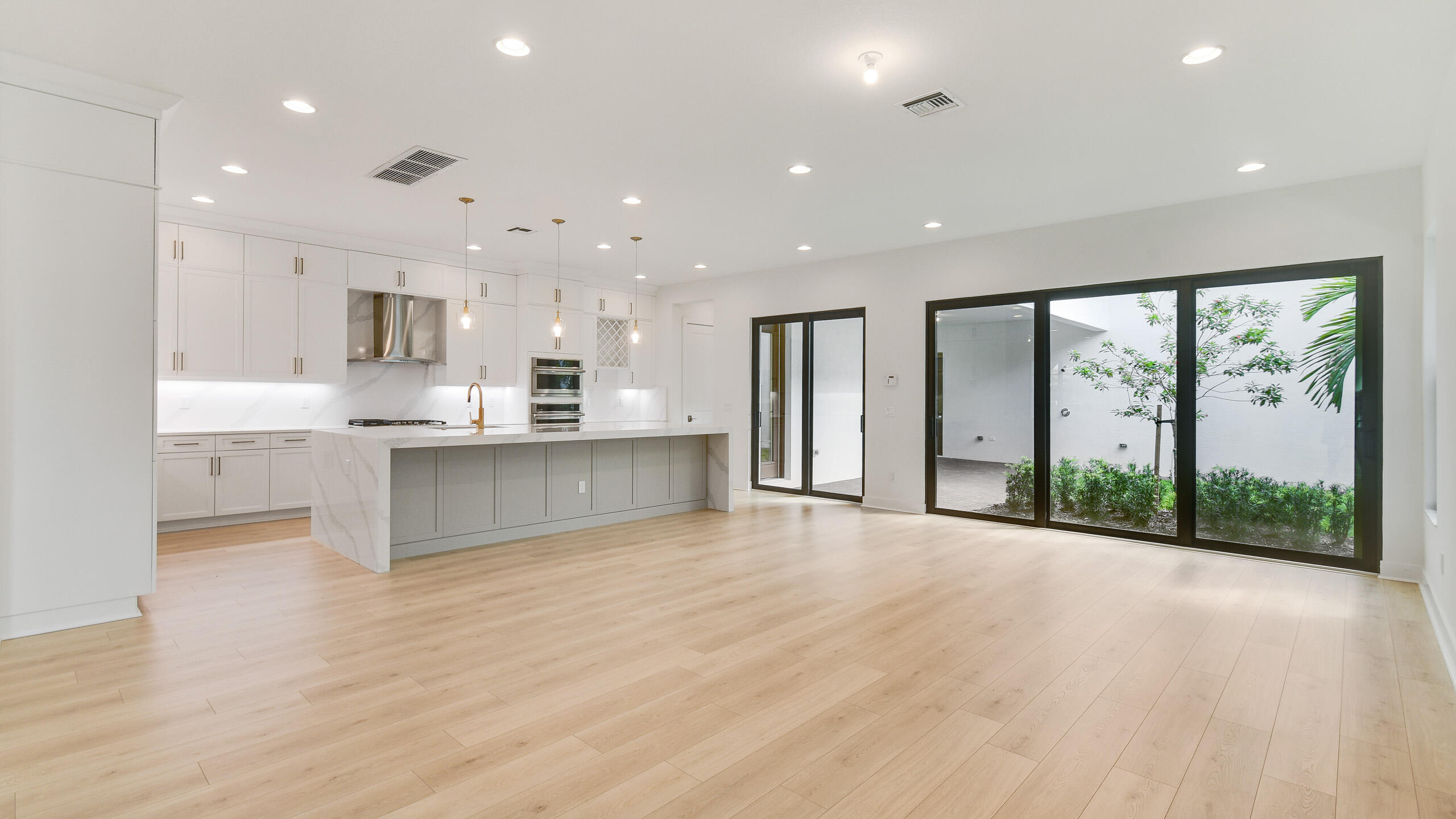 13136 Alton Road Palm Beach Gardens, FL 33418 - Photo 28 of 34 DSC_4570