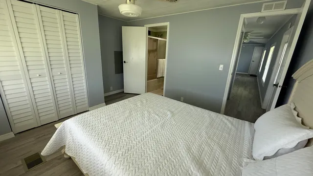 $225,000 | 6919 Southeast Congress Street, Hobe Sound, FL 33455