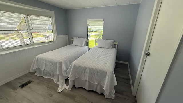 $225,000 | 6919 Southeast Congress Street, Hobe Sound, FL 33455