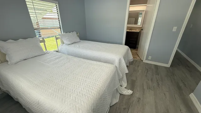 $225,000 | 6919 Southeast Congress Street, Hobe Sound, FL 33455