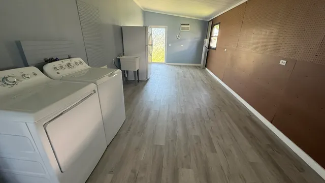 $225,000 | 6919 Southeast Congress Street, Hobe Sound, FL 33455