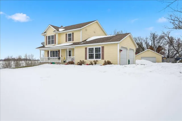 $500,000 | 1678 235th Avenue, Deer Park, WI 54007