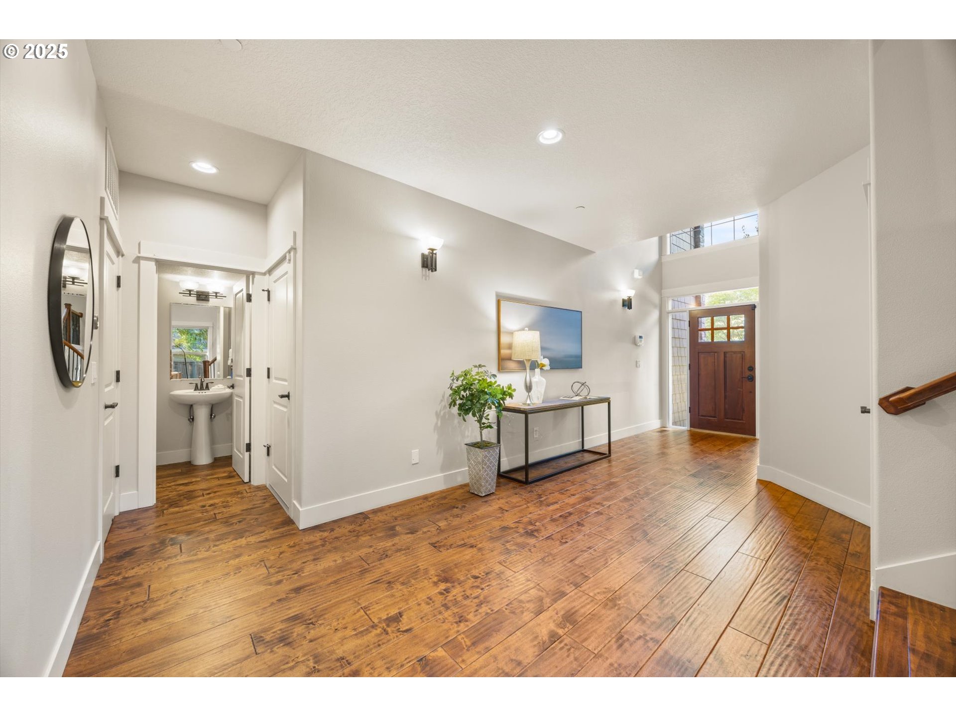 10949 Southwest 30th Place Portland, OR 97219 - Photo 10 of 47 Gallery Image 10