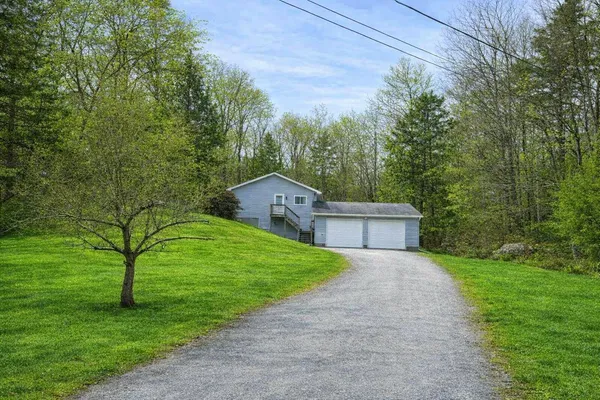 $450,000 | 33 Buttercup Lane, Antrim, NH 03440